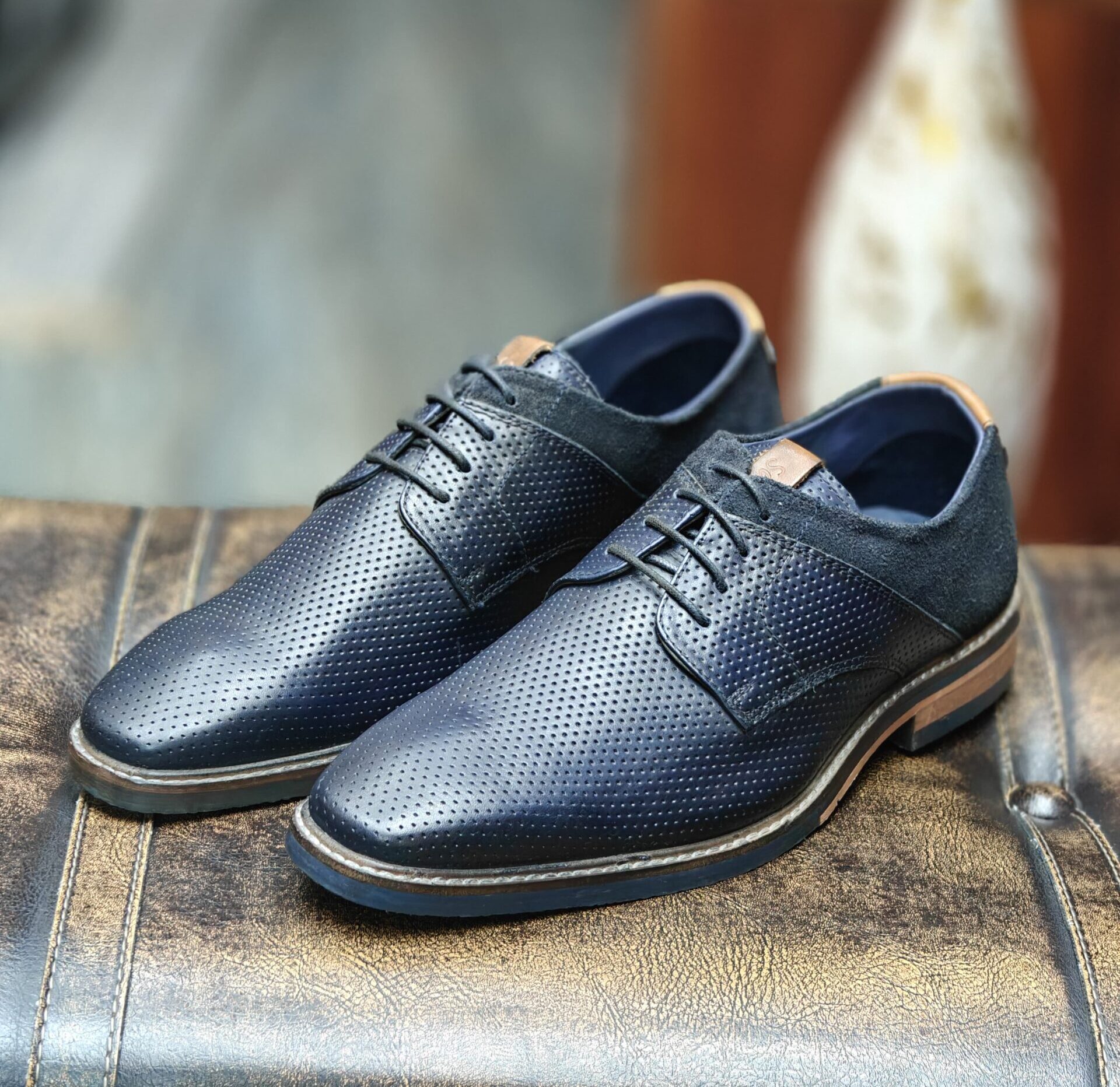 "Gremse Turkish Textured Black Derby – Premium Leather and Sleek Design"